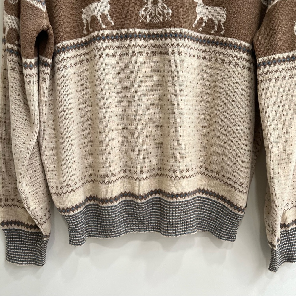 Vintage 70’s 80’s men’s crewneck Nordic fair isle sweater reindeer snowflakes L - Picture 5 of 9